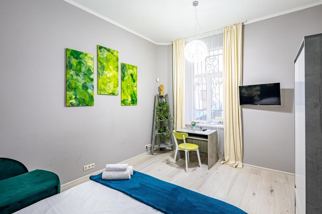 Bv Apartments Green リヴィウ エクステリア 写真