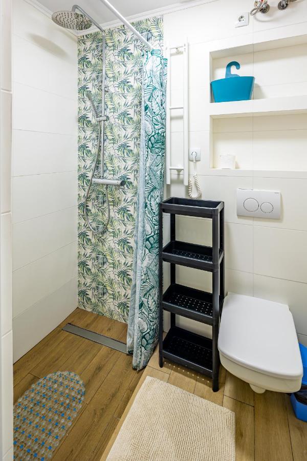 Bv Apartments Green リヴィウ エクステリア 写真