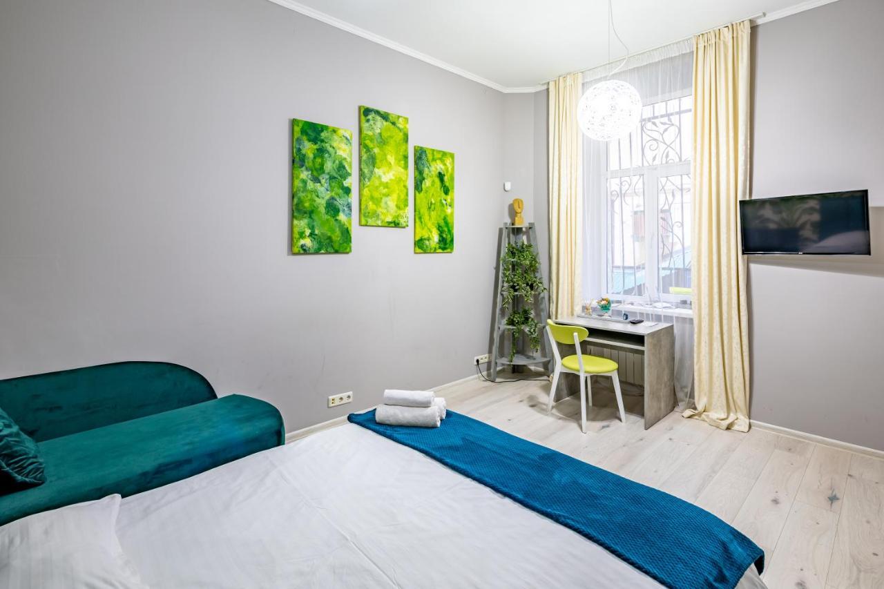Bv Apartments Green リヴィウ エクステリア 写真